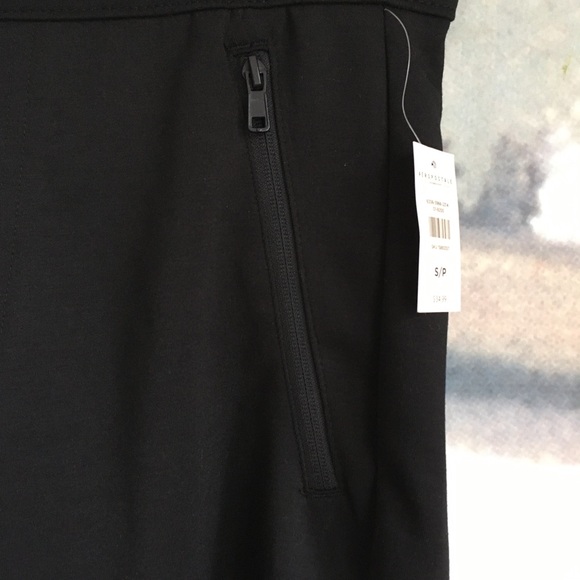 NWT Aero Men’s Jogger Short Classic Fit 9” Size Small - Picture 6 of 7